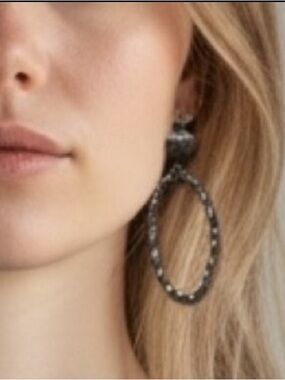 NEW• Sugared + Bronzed Unique Silver Gunmetal Hammered Oval Earrings
